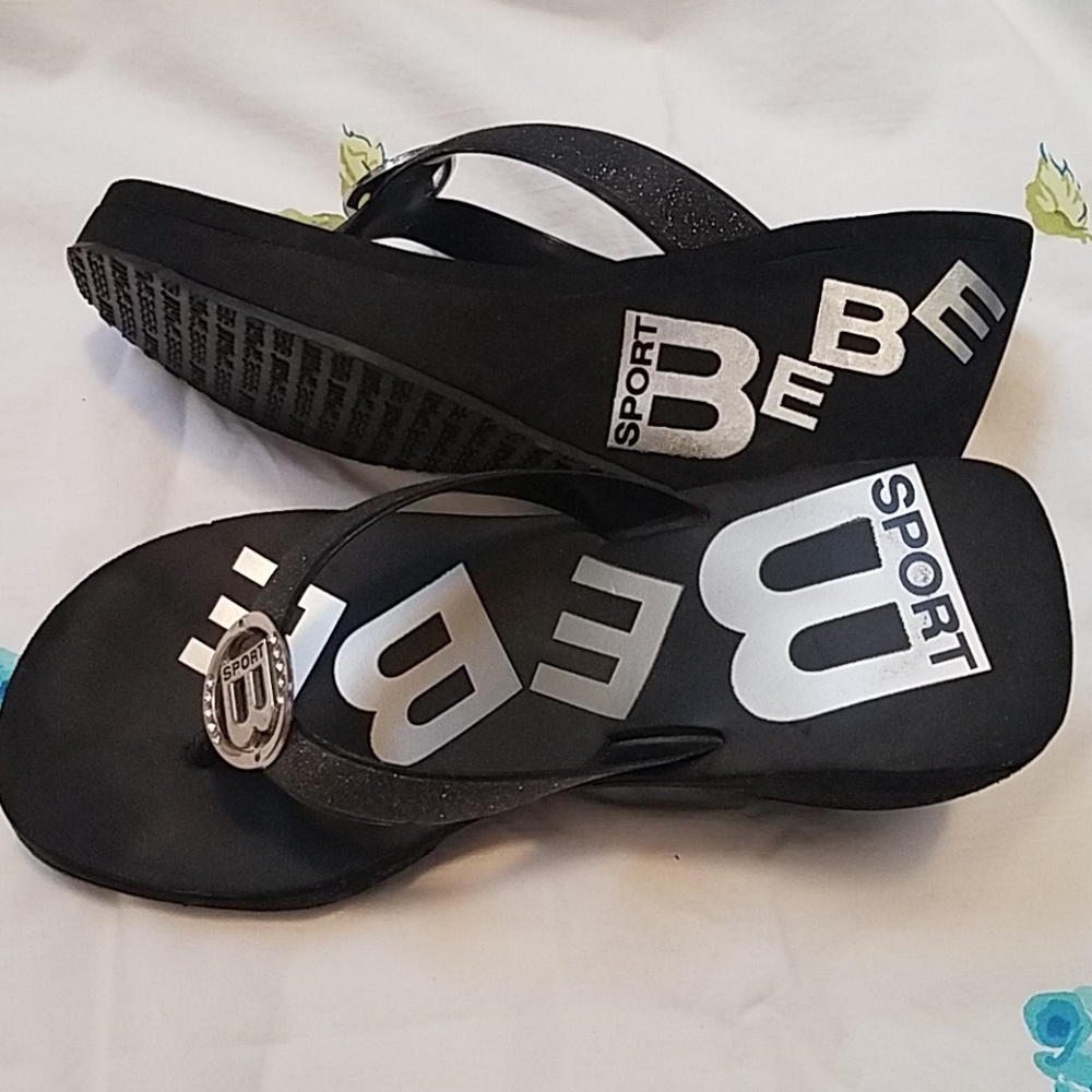 Almost new sandal